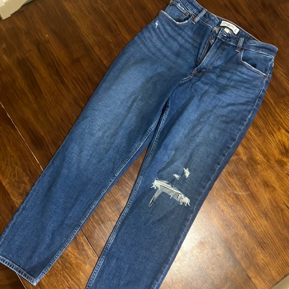 The Mom high rise curve love